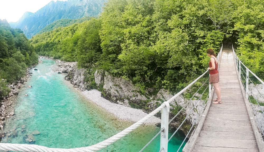 Hängebrücke im Soca Tal auf unserer Slowenien Rundreise