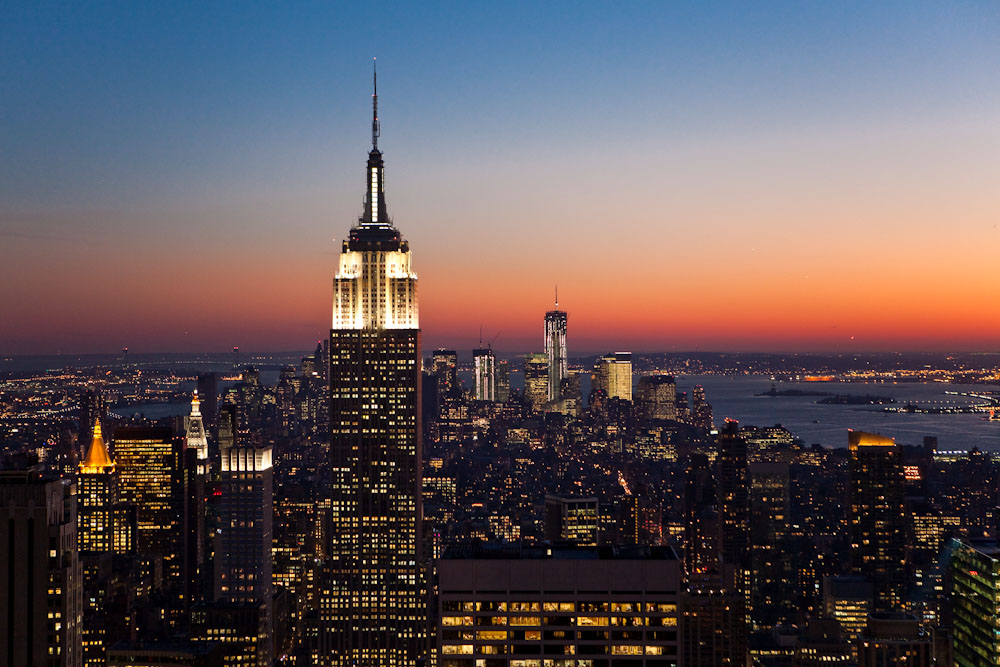 Schönster Sonnenuntergang über New York City
