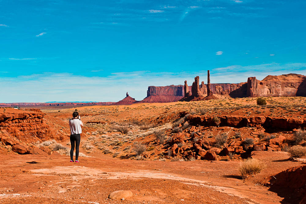 Fahrt durchs Monument Valley