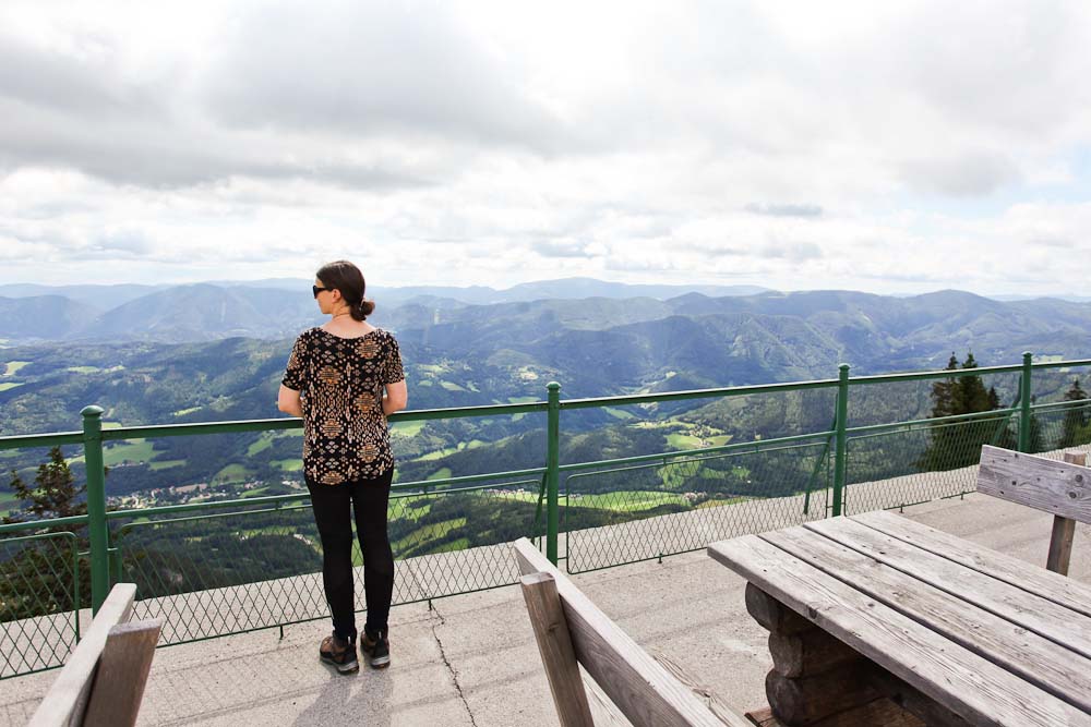 Rax mit Kindern - Aussicht vom Berggasthof Raxseilbahn