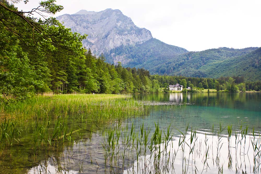 Altes Jagdschloss am Langbathseen Rundweg