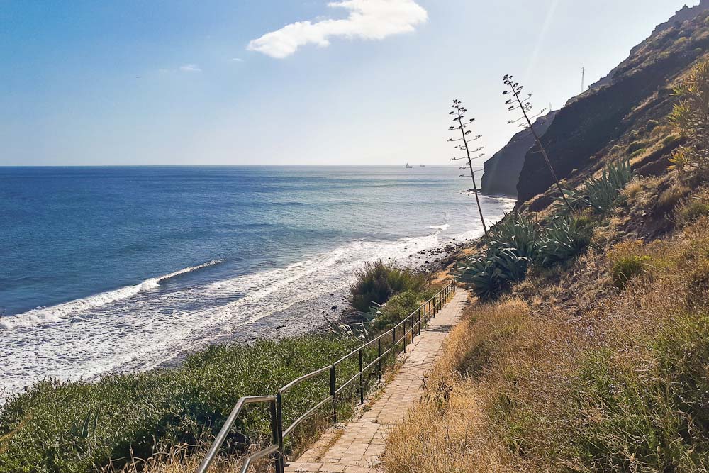 Der Playa del Llano von oben aus betrachtet