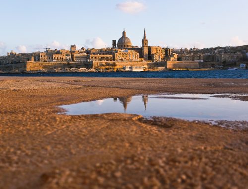 Malta im Winter: Blick auf Valletta