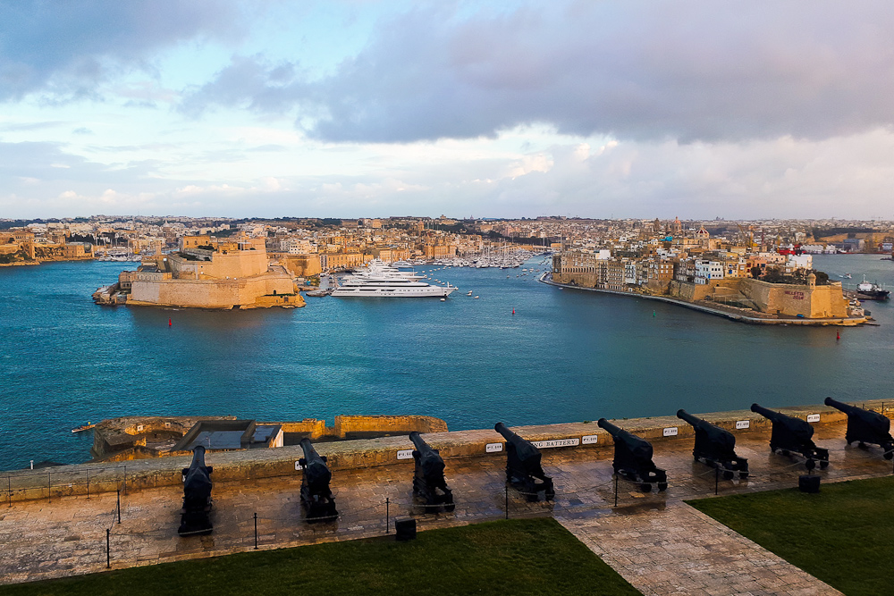 Malta im Winter: Aussicht von den Upper Barrakka Gardens