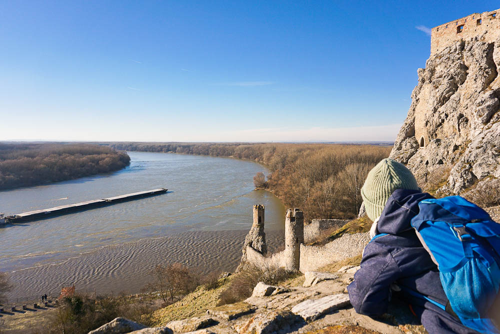 Ausblick auf die Donau von Burg Devin