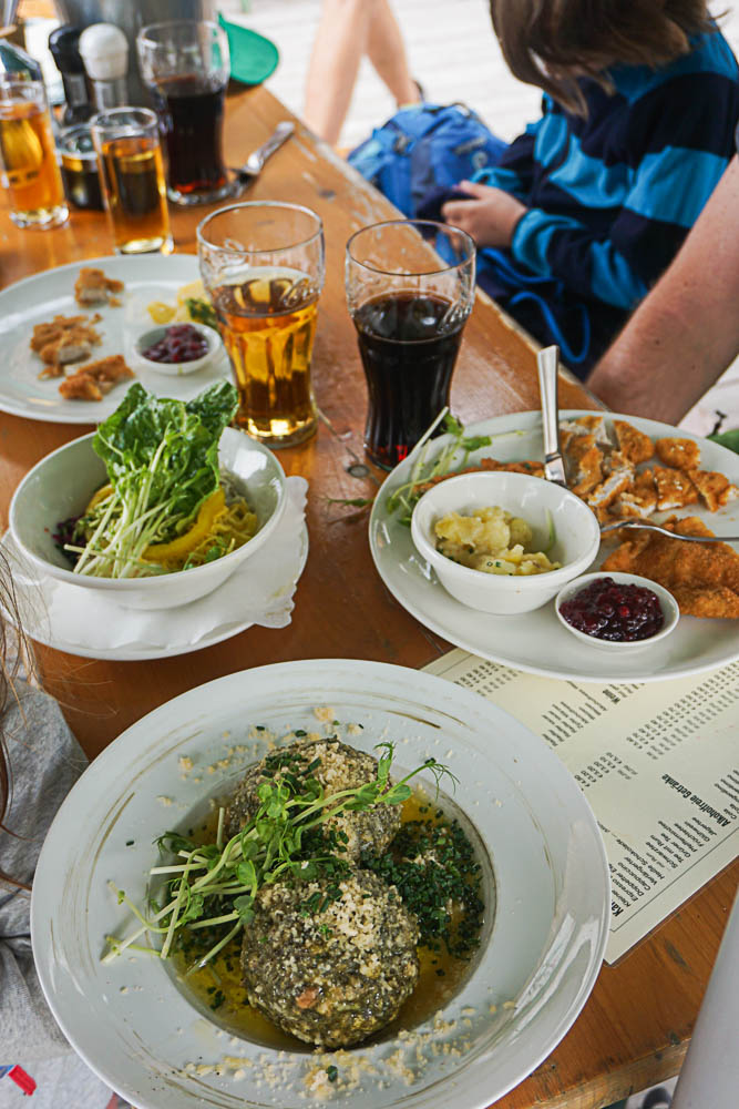 Spinatknödel Tulfeinalm Tirol Glungezer