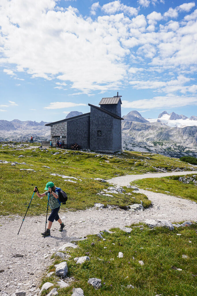 Dachstein Hüttenwanderung mit Kindern wandern