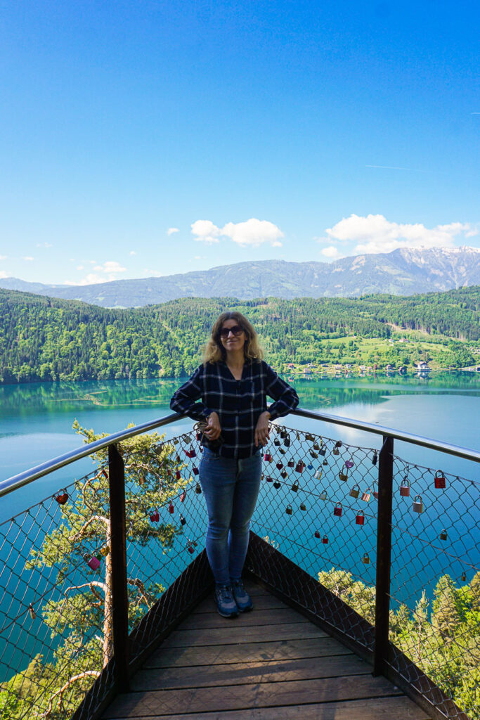 Aussichtsplattform Slow Trail Zwergsee Millstätter See mit Kindern