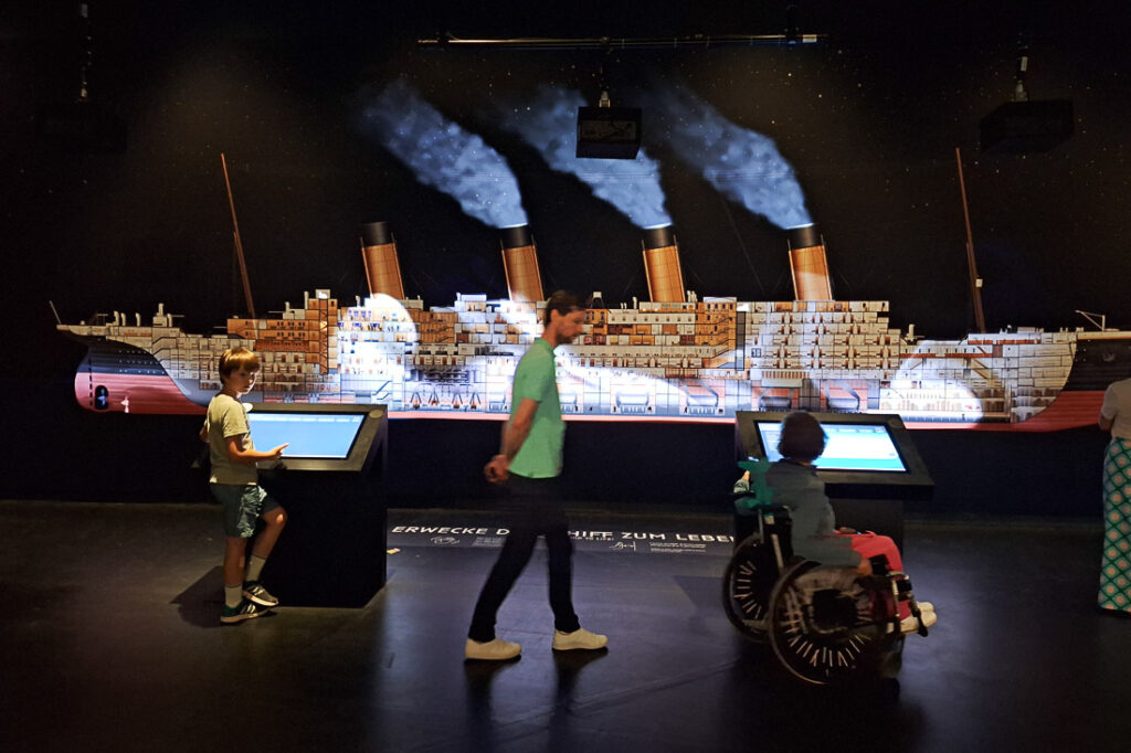 Lokschuppen Rosenheim Titanic Ausstellung