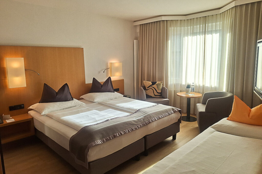 Innsbruck Hotel Maximilian Zimmer