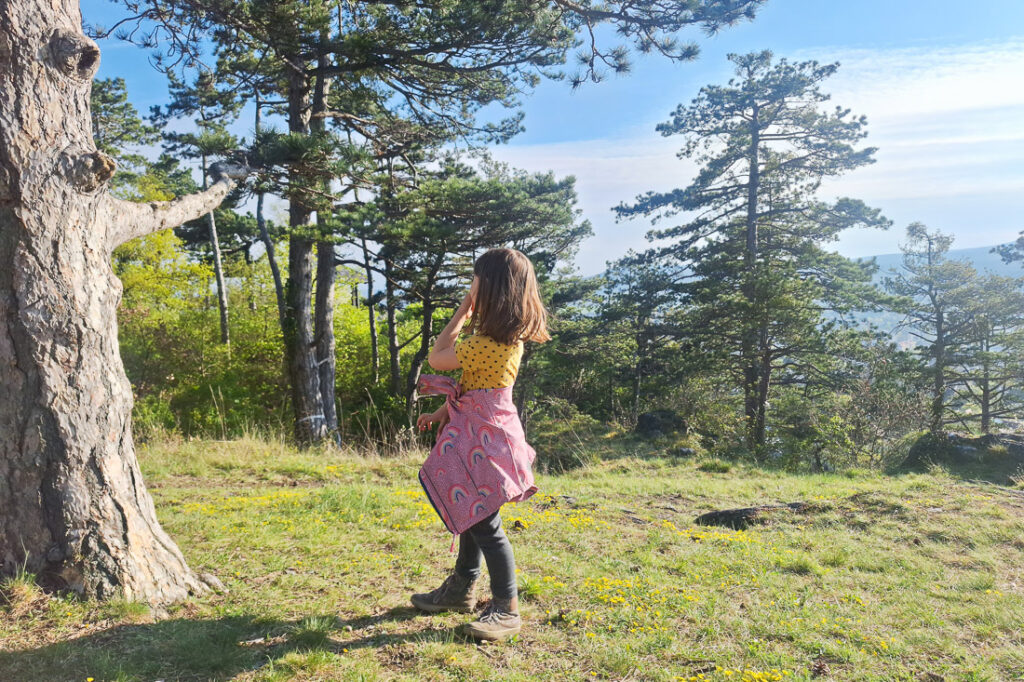 Karolinenhöhe im Kurpark Baden mit Kindern