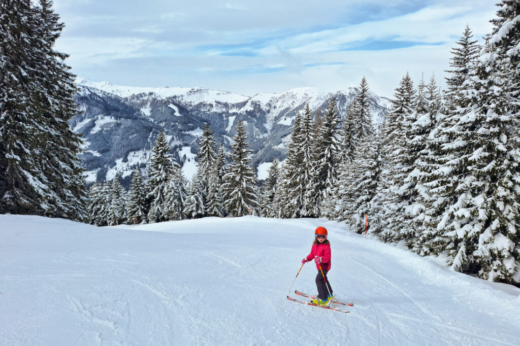 Skifahren am Shuttleberg mit Kindern