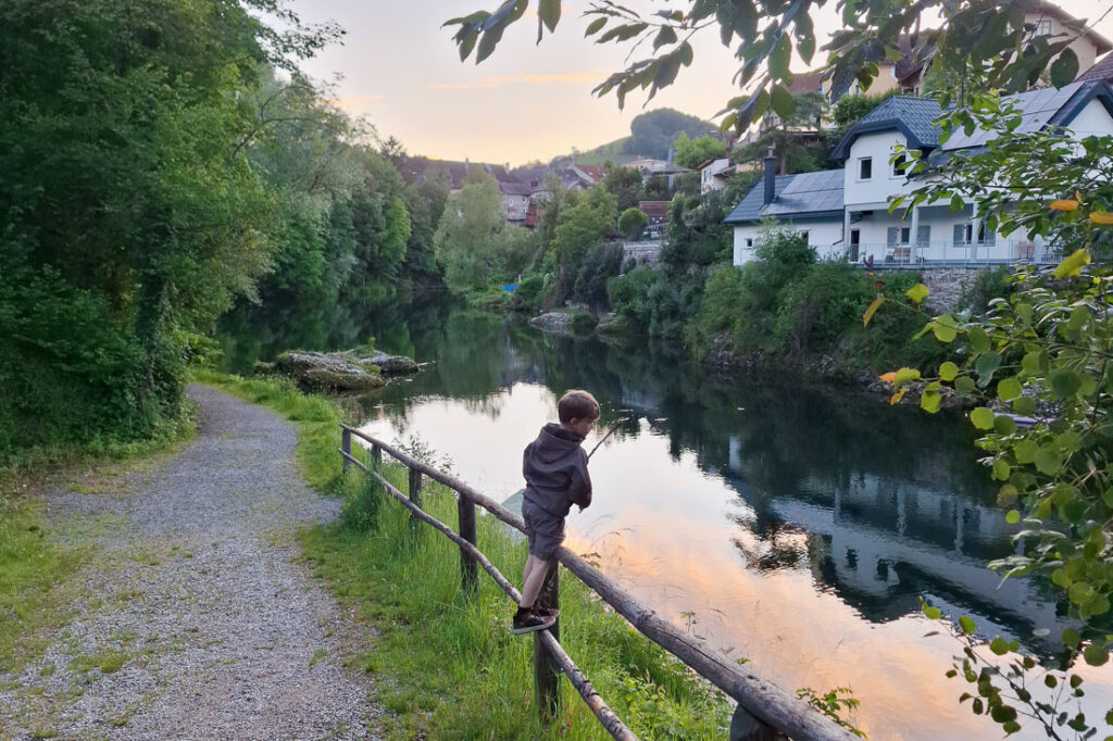 Ybbsuferweg Waidhofen an der Ybbs mit Kindern