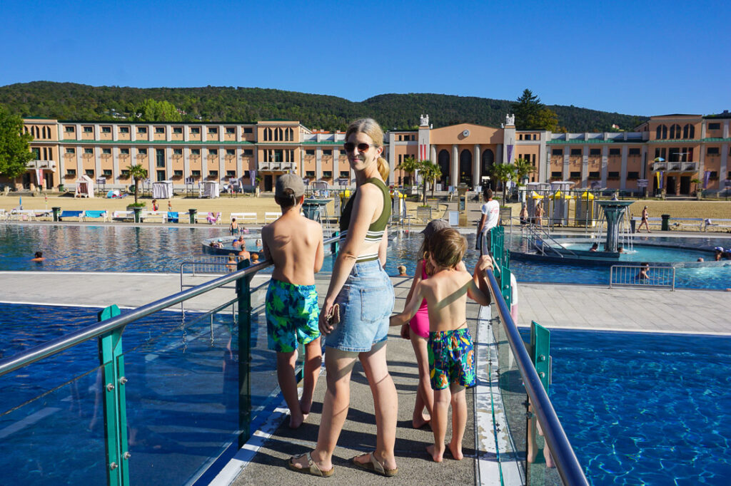 Thermalstrandbad Baden mit Kindern